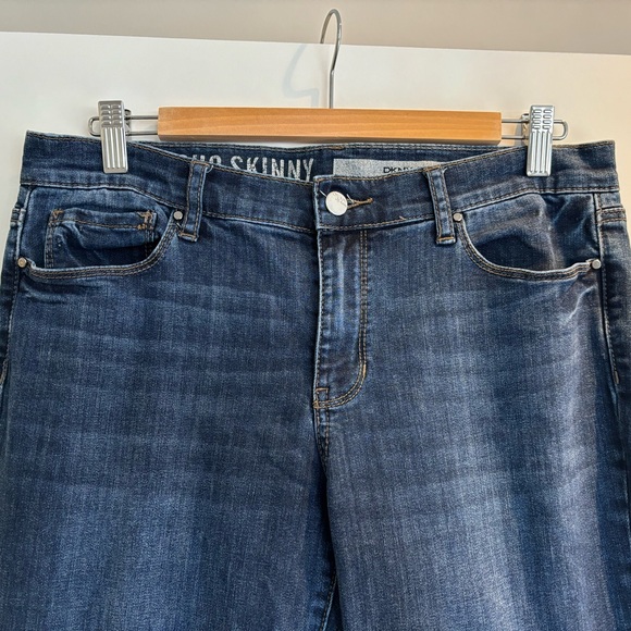 DKNY Dark Skinny Jeans - Picture 5 of 7